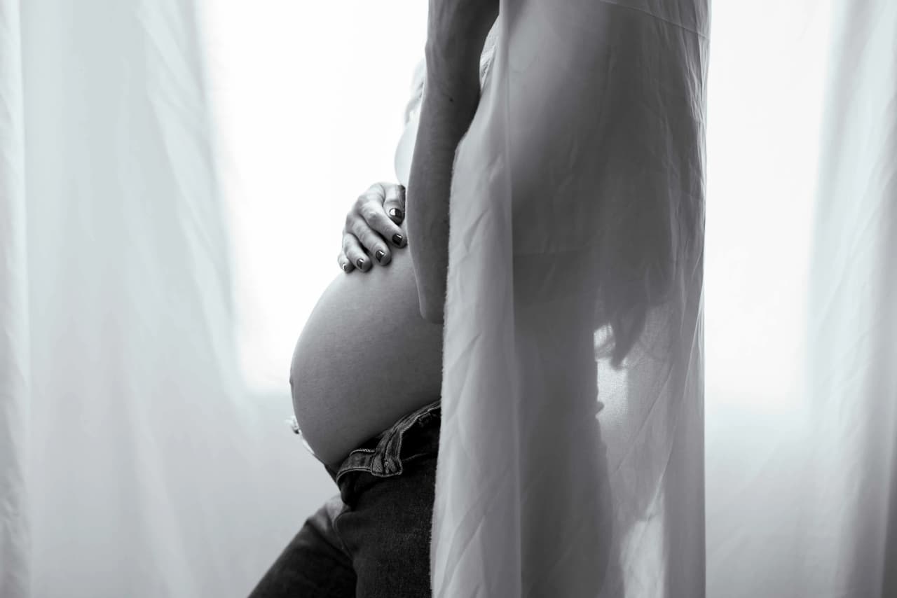 Gravidjeans: när du ska köpa och hur du väljer rätt panel