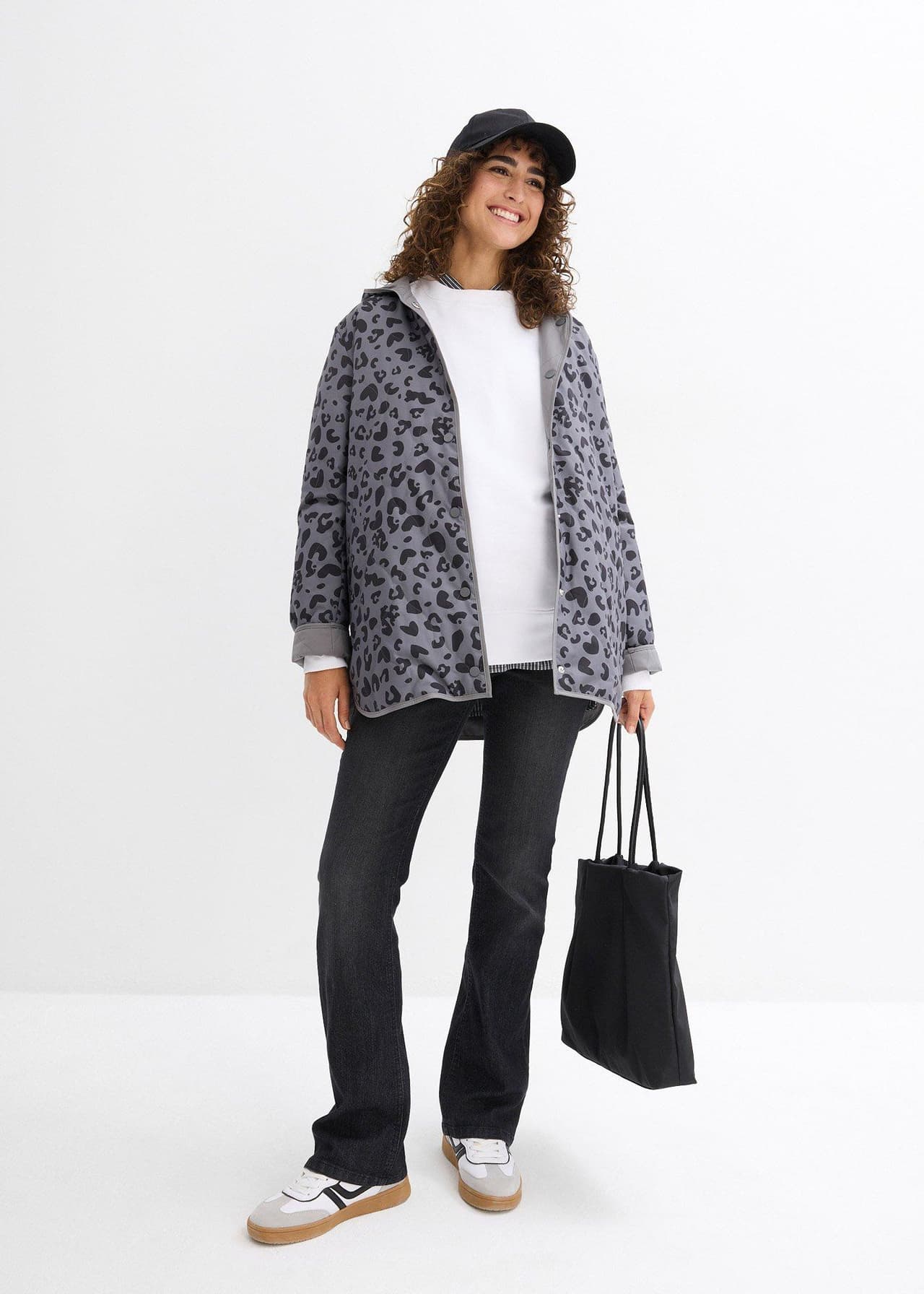 Vändbar mammajacka med babyficka