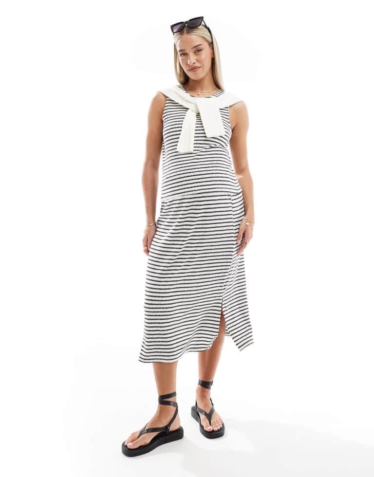 Mamalicious Maternity – Finstickat linne i enfärgat mönster, del av set från Mamalicious - bild 2