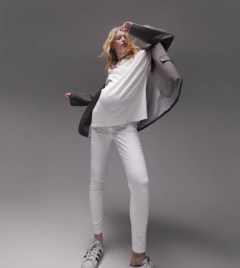 Topshop Maternity – Jamie – Vita jeans med hög midja och överbukt från Topshop Maternity